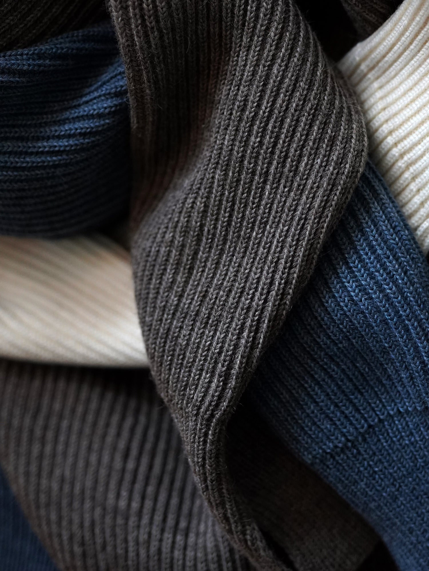 Navy knit in Grey, Light Indigo and Off White